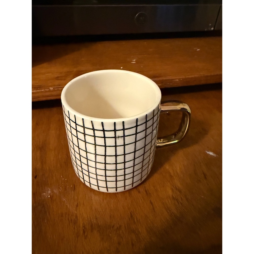 Thyme & Table Stoneware Mug Black White Crosshatch Grid Gold Handle TT0048B